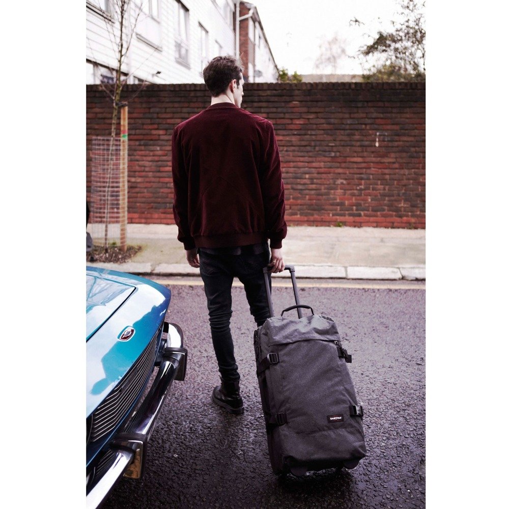 eastpak-tranverz-m-maleta-78-l-black-denim image 3