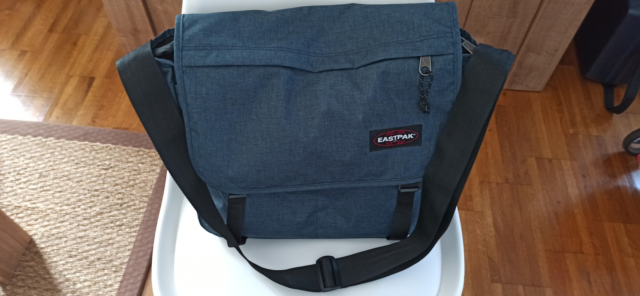 Justa para un portátil de 17"