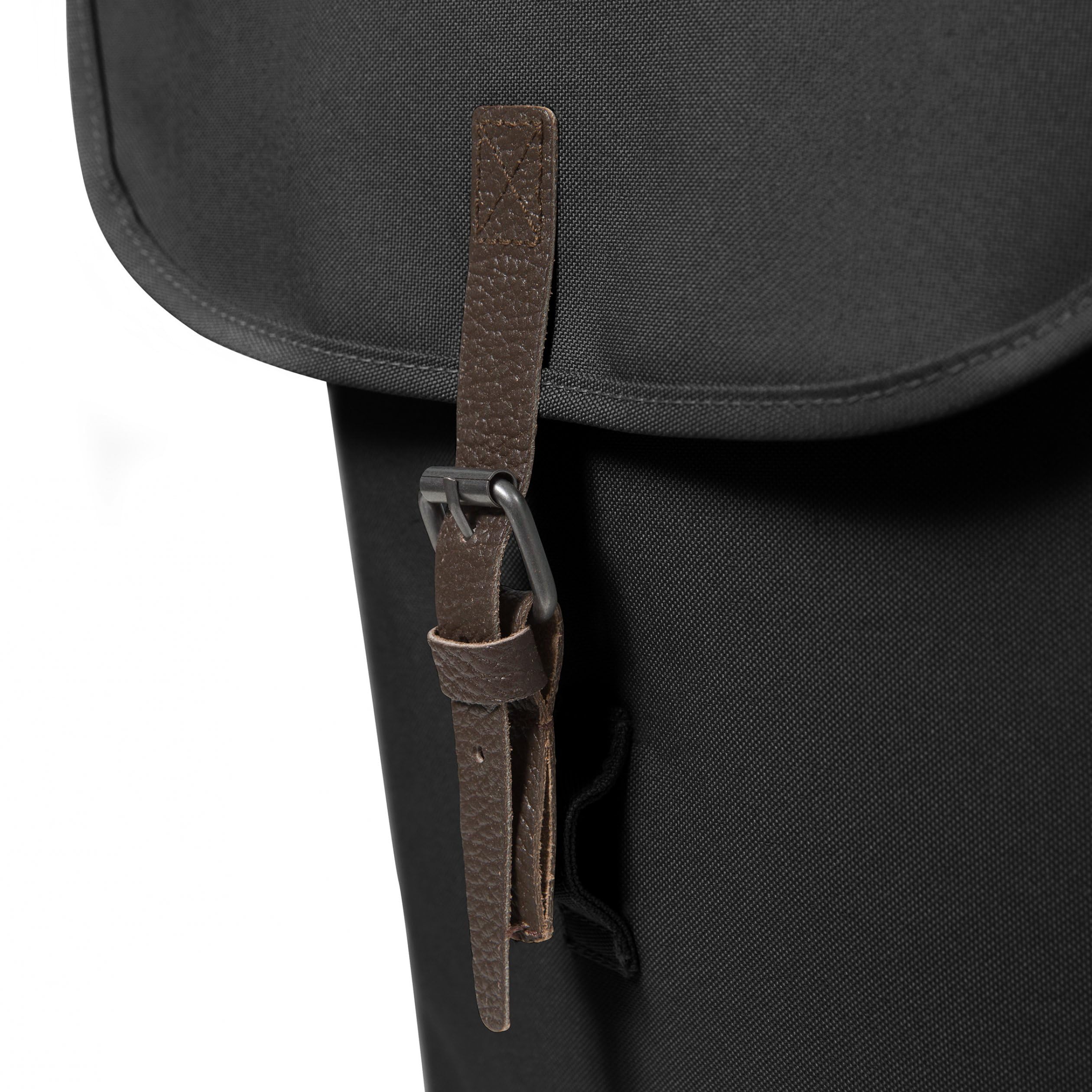 eastpak-ciera-mochila-urbana-17l-con-funda-para-port-til-cierre-de-cuerda image 6