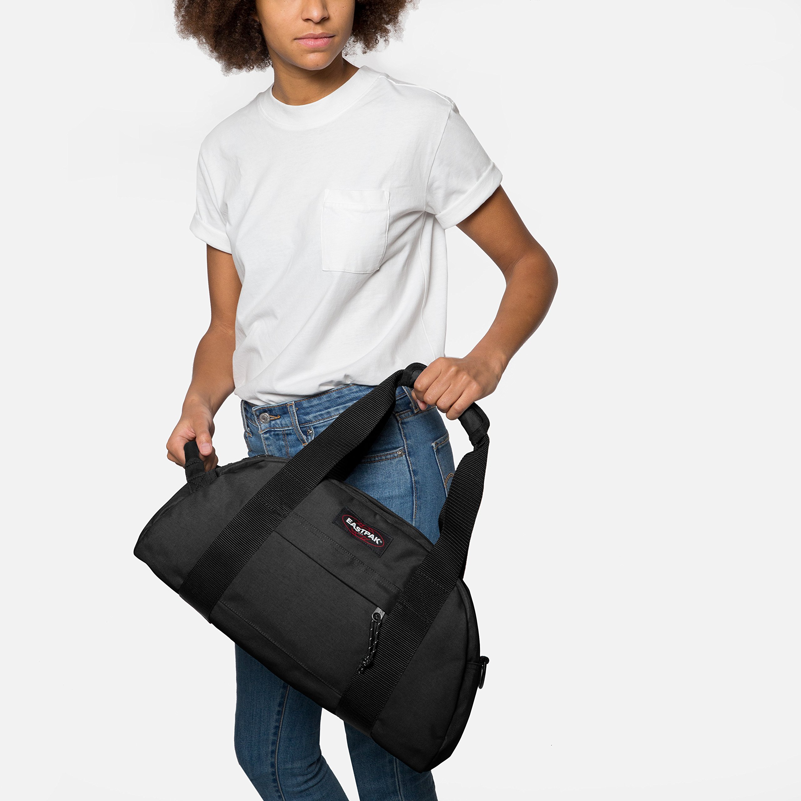 eastpak-compact-bolsa-de-viaje-23l-negro image 2