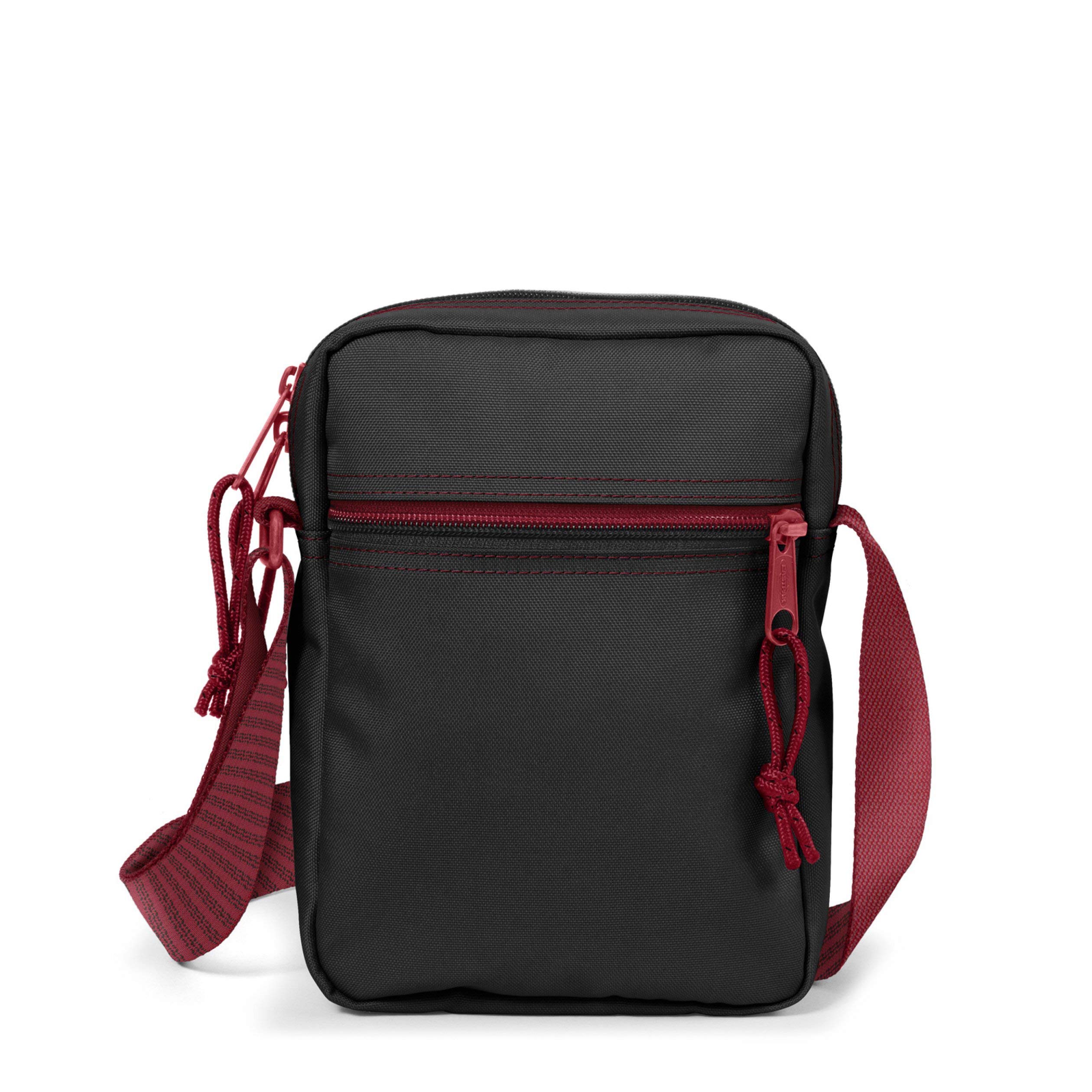 eastpak-the-one-bolso-bandolera-unisex-negro image 4