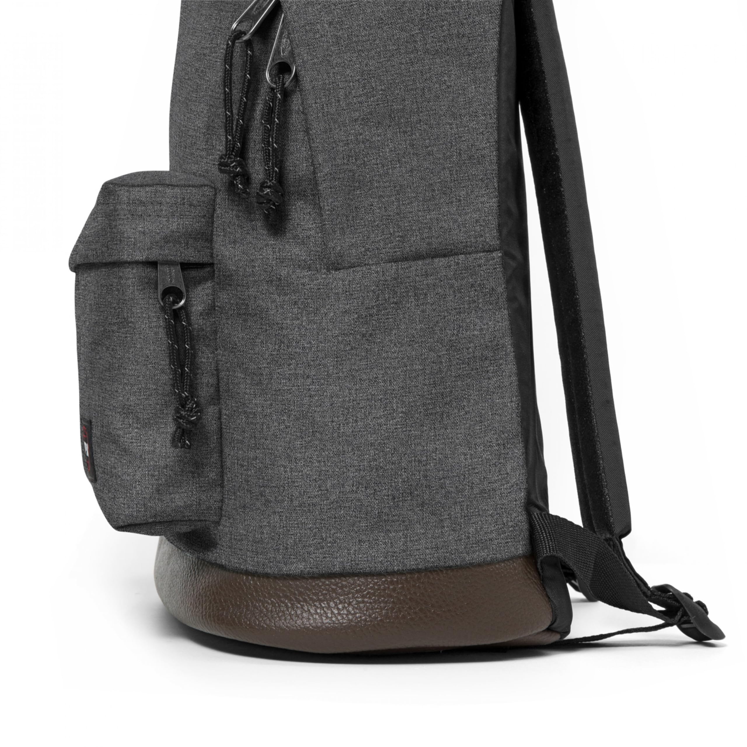 eastpak-wyoming-mochila-24-l-negro-compartimento-para-port-til image 6